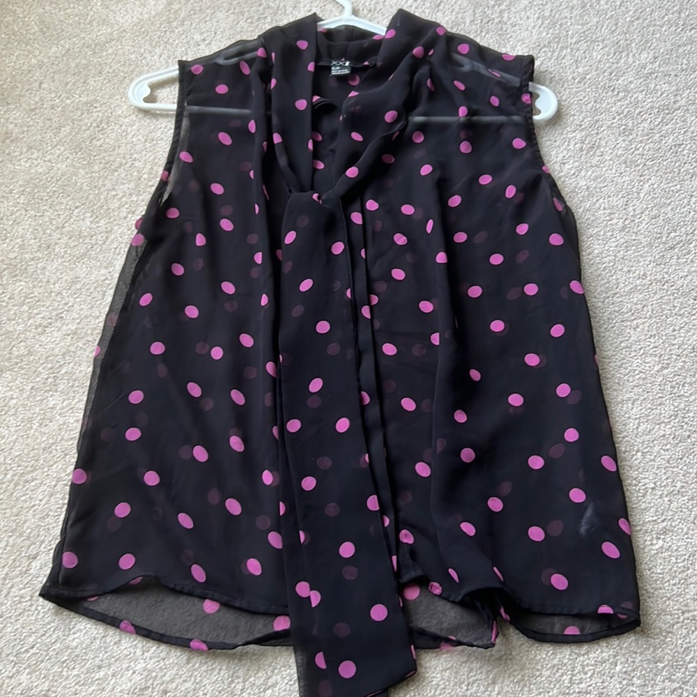 F21 polka dot blouse